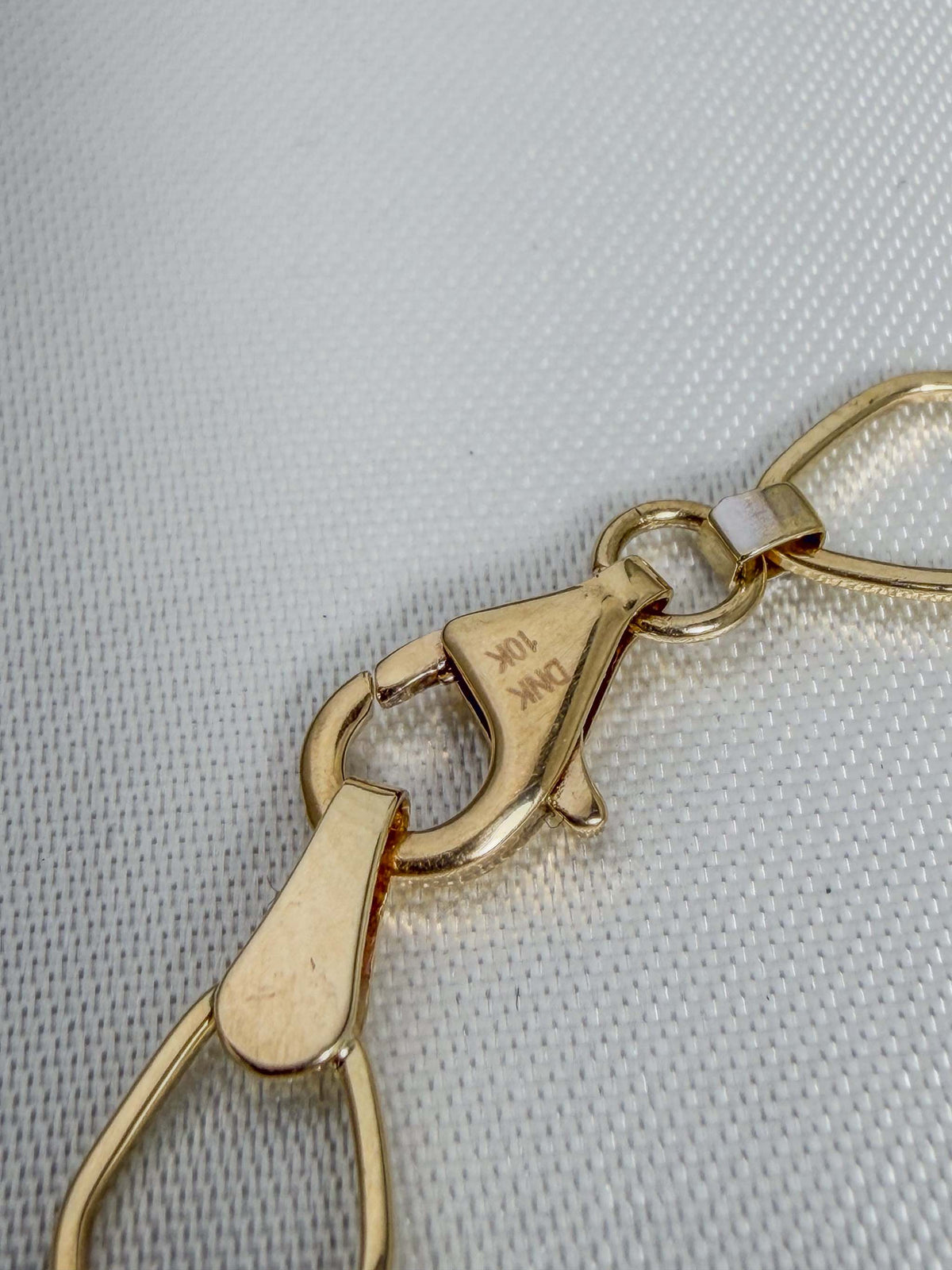 Two-Tone Geometric Minimalist Lady's Bracelet
