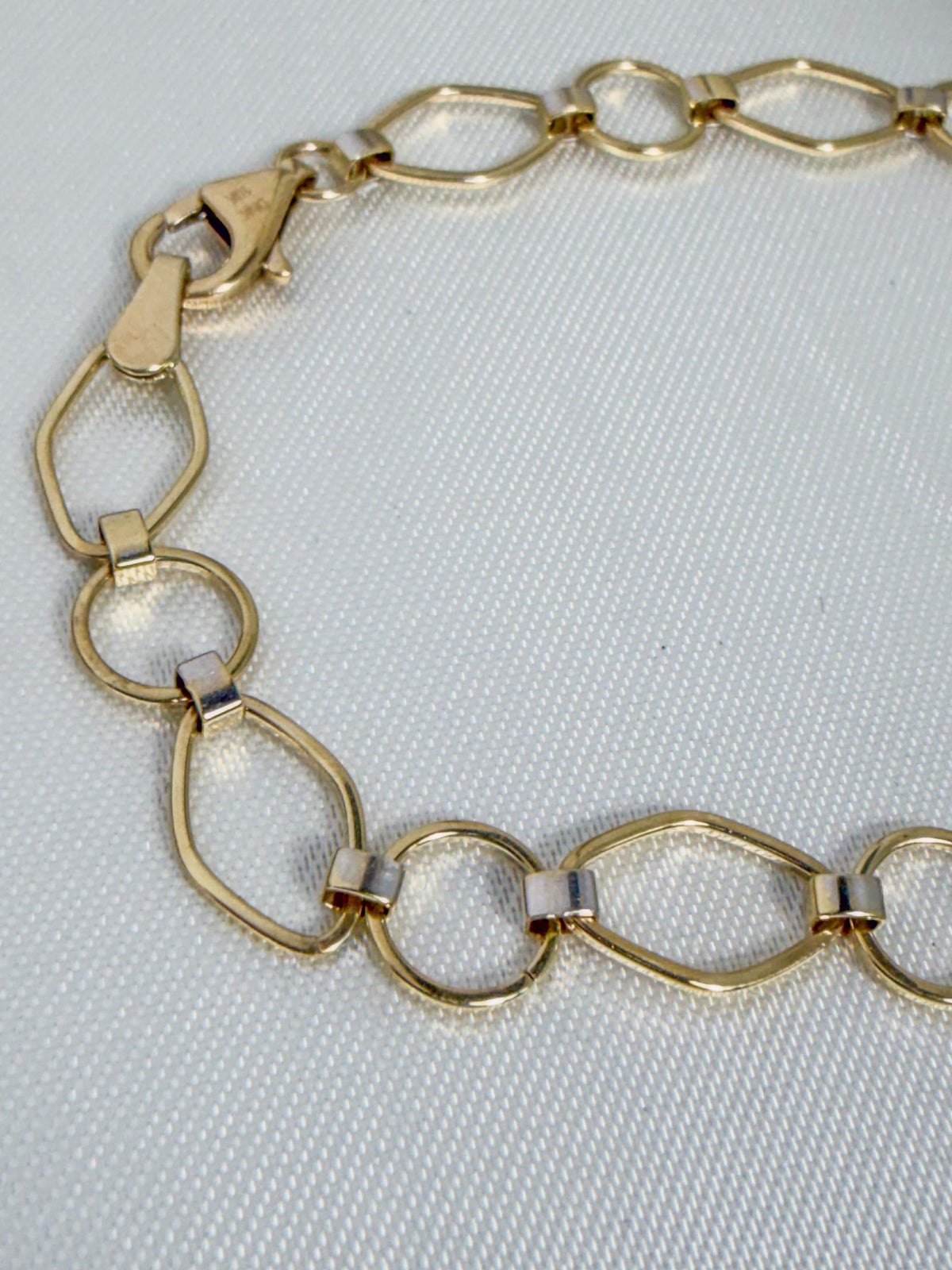 Two-Tone Geometric Minimalist Lady's Bracelet