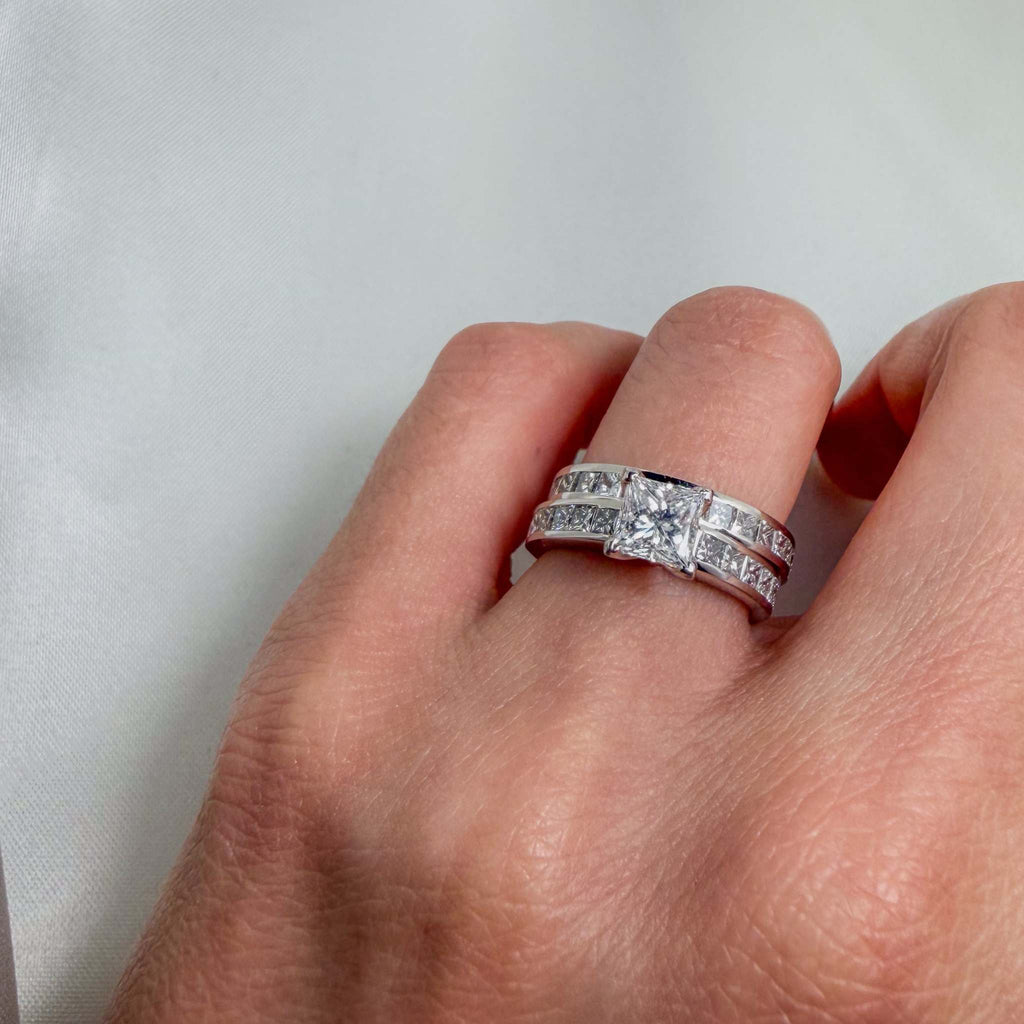 18k White Gold Bridal Rings