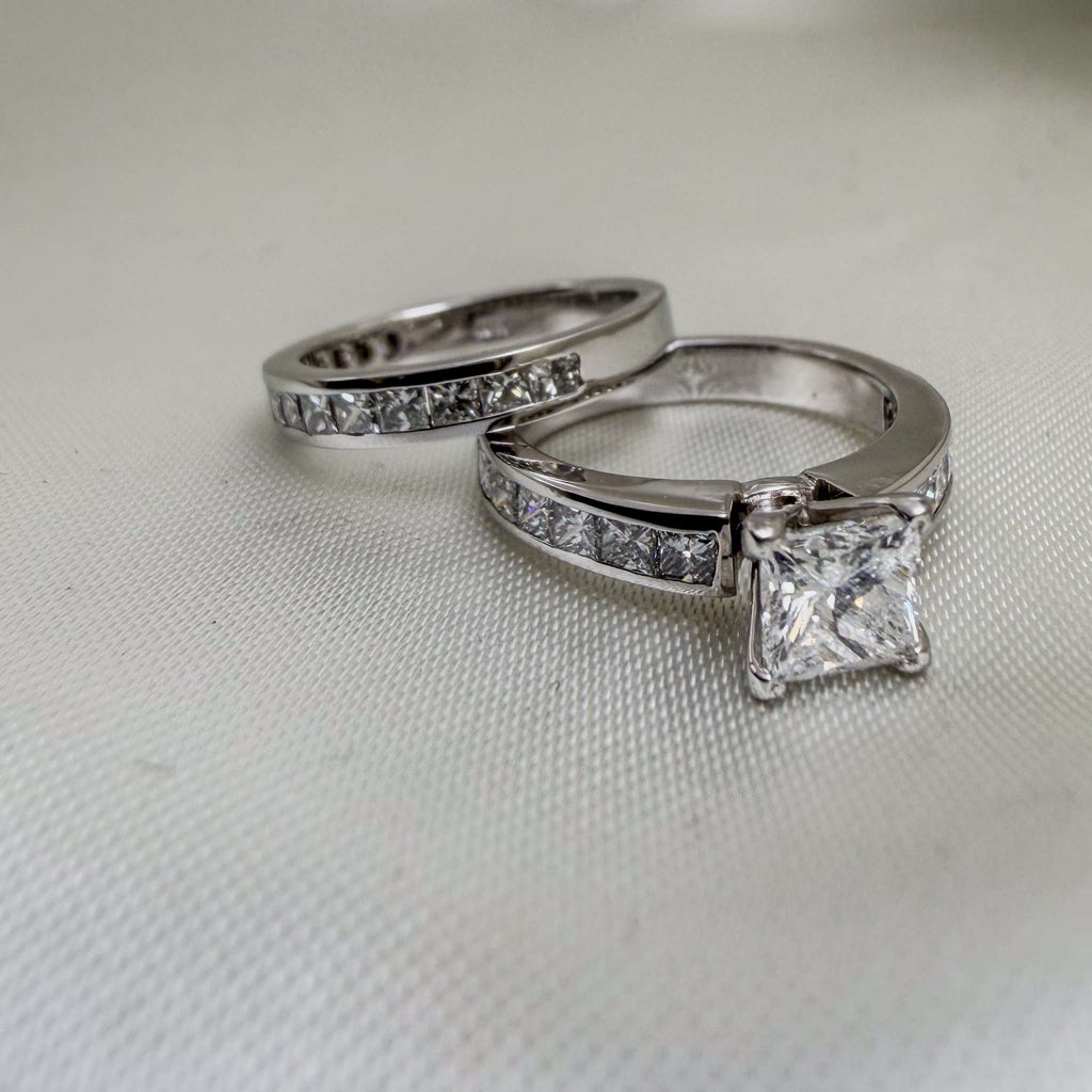 18k White Gold Bridal Rings