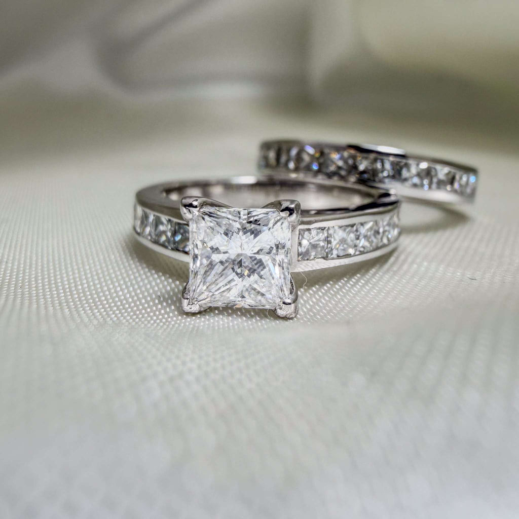 18k White Gold Bridal Rings