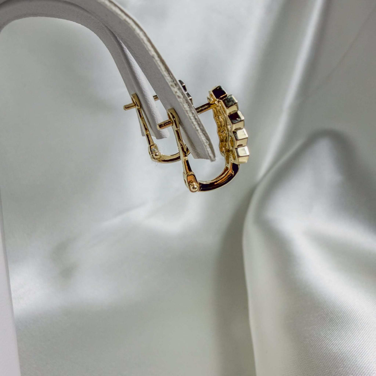 14k Gold Honeycomb Earrings