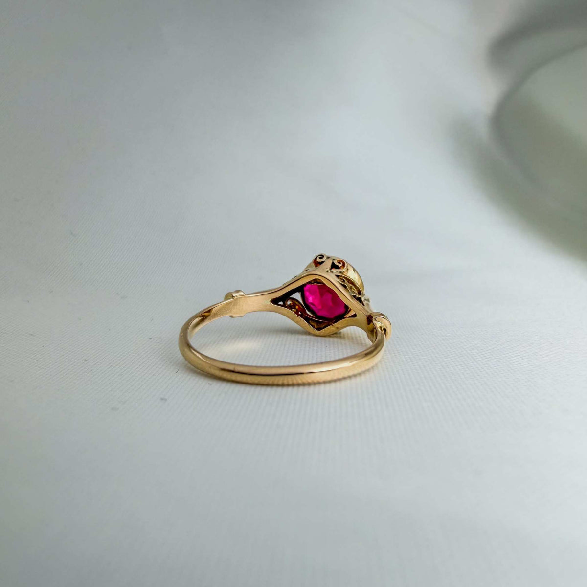 Cherie Amour Scrollwork Gold Ruby Ring