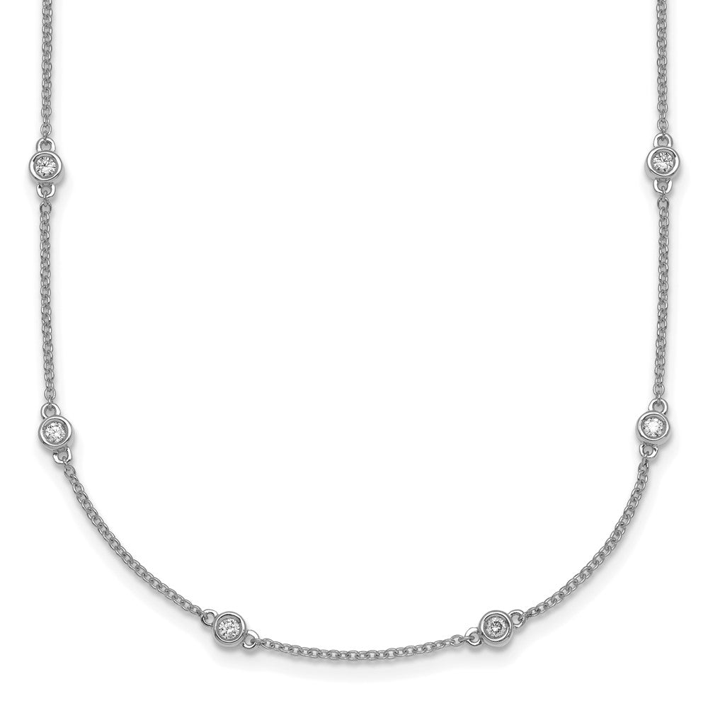 Collier câble à stations de diamants en or blanc 14 carats