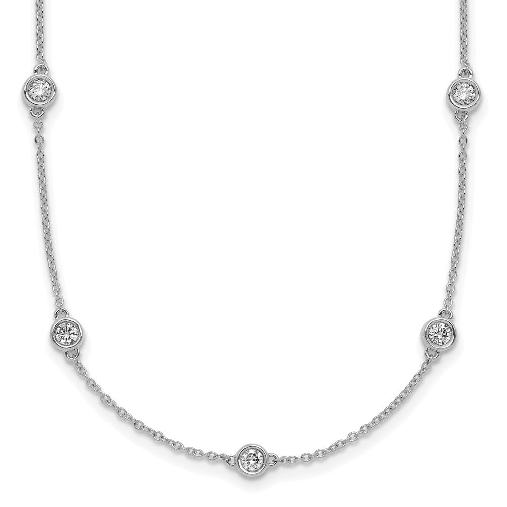 Collier câble à stations de diamants en or blanc 14 carats