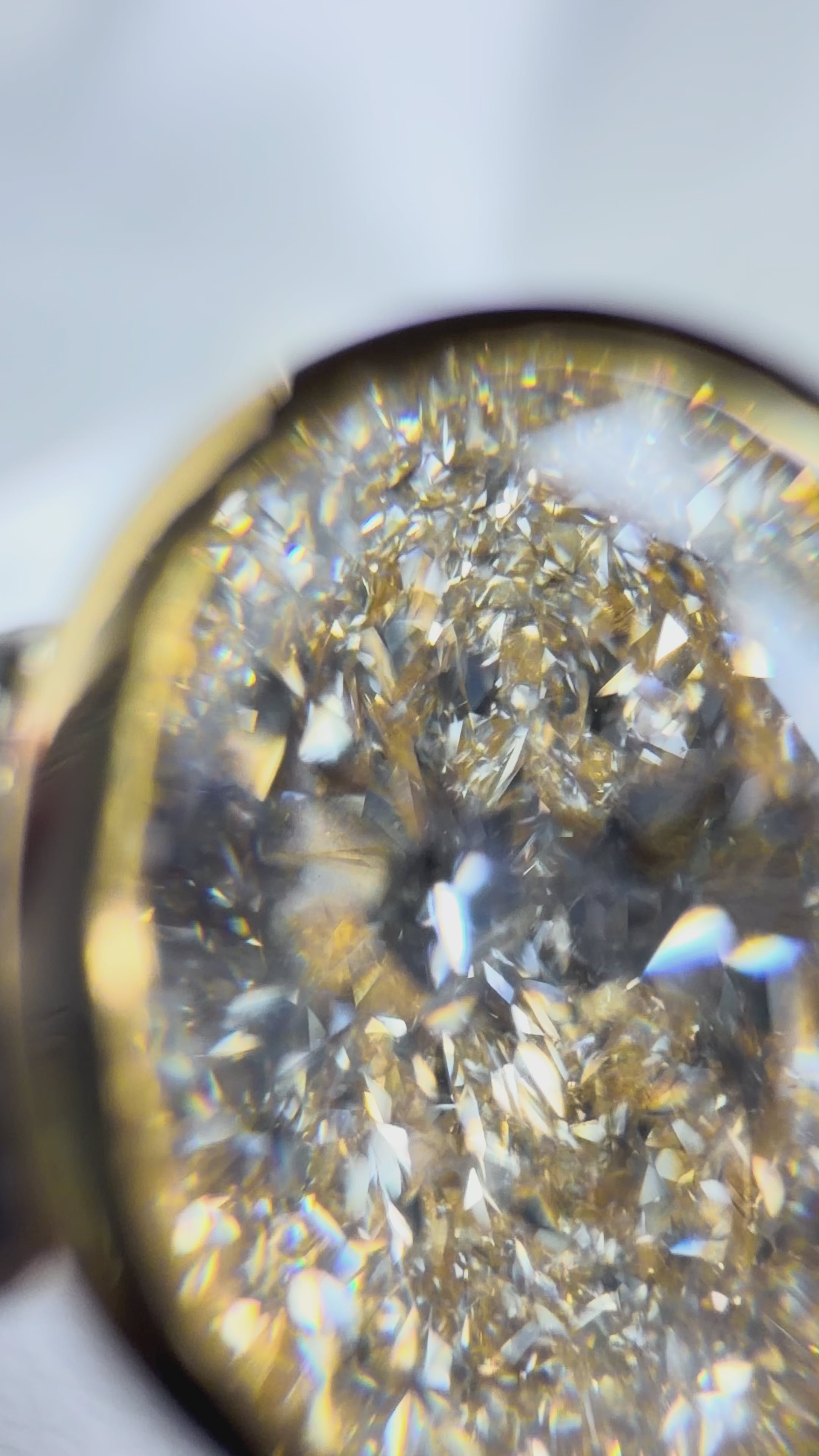 Hand Assembled Custom VVS2 Diamond Ring