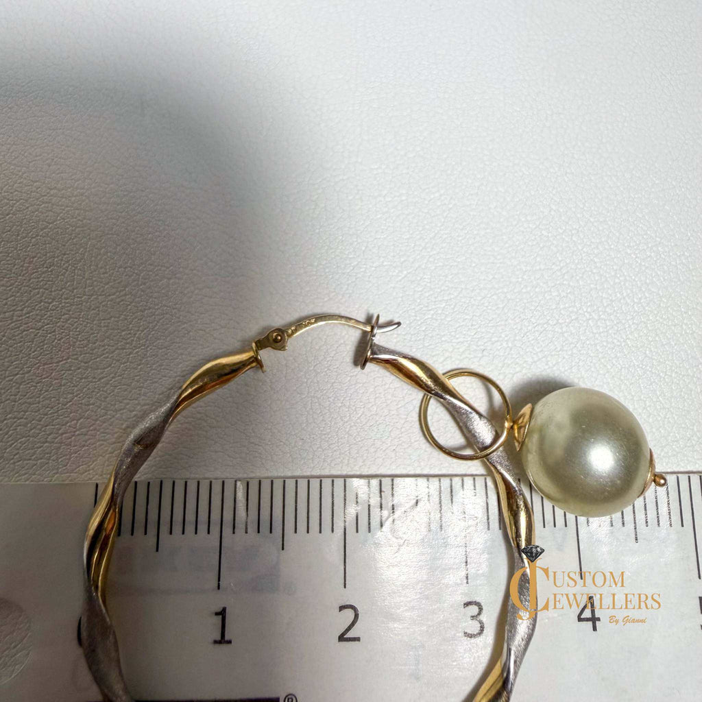 Two-tone two-textured twist hoop pearl earrings with removable drops